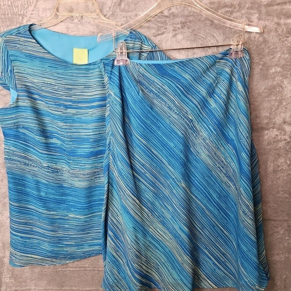 Citrine Skirt Set Women's Sz 12 Blue lined asymetrical top